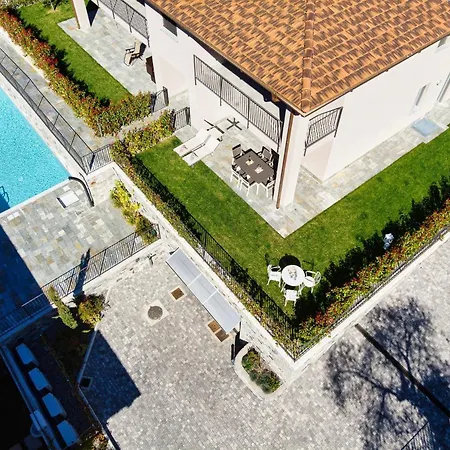 Silvia House - The House Of Travelers Apartment Ossuccio